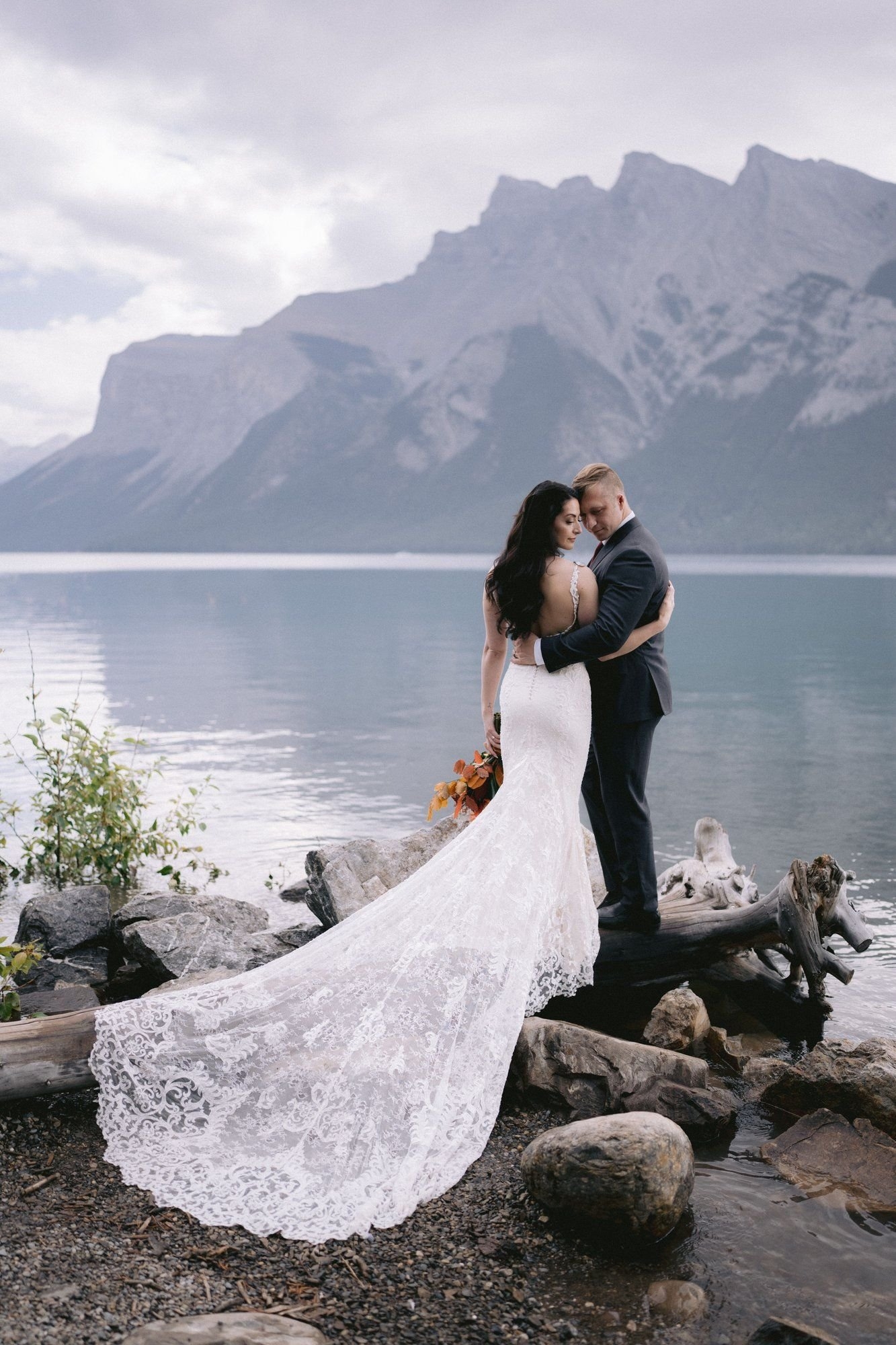 carousel-hero-element image-1